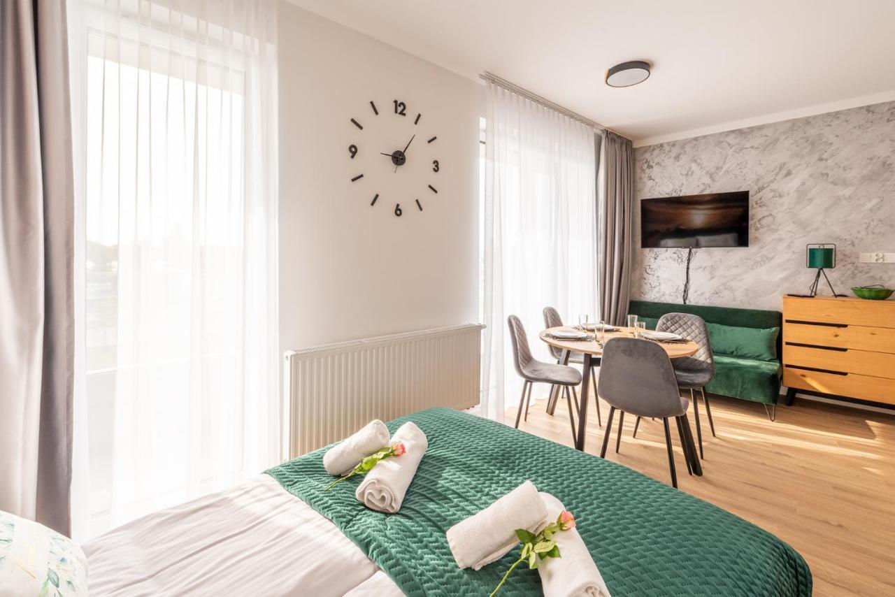 Horyzont Apartamenty- Studio- Sauna&Fitness -Baltycka 2- Sniadania Kołobrzeg Kültér fotó